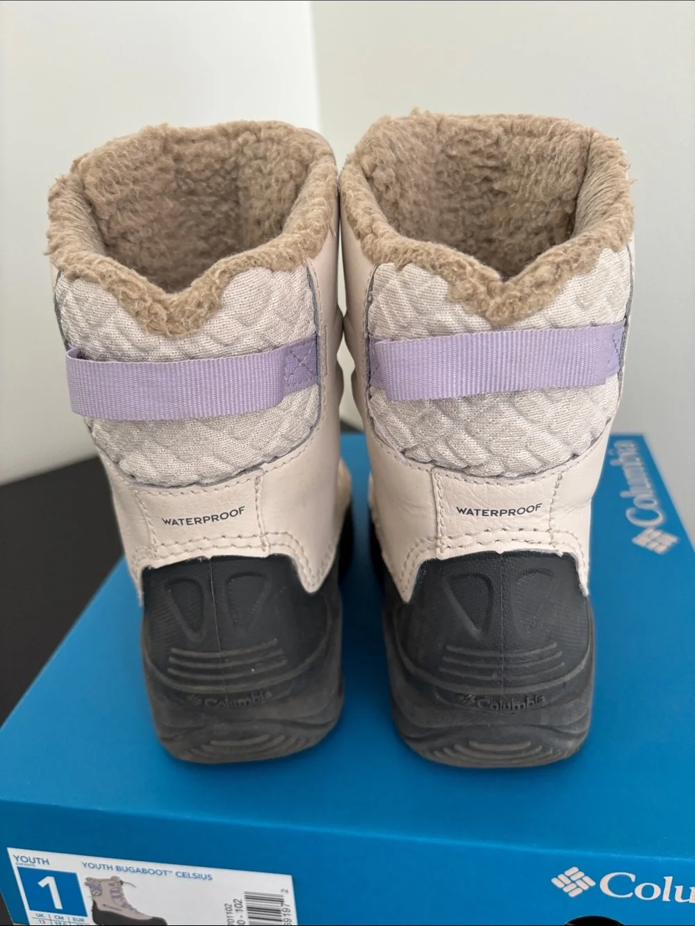 Columbia Youth Bugaboot Celsius in Lavendar and Cream Size 1